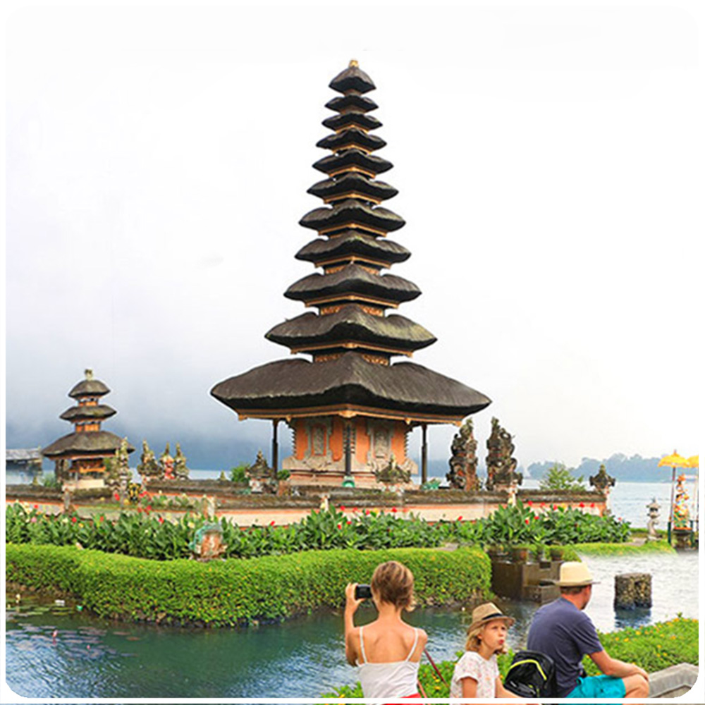 Bedugul Scenic Nature Sightseeing, including Mengwi, Bedugul & Tanah Lot Sunset Temple