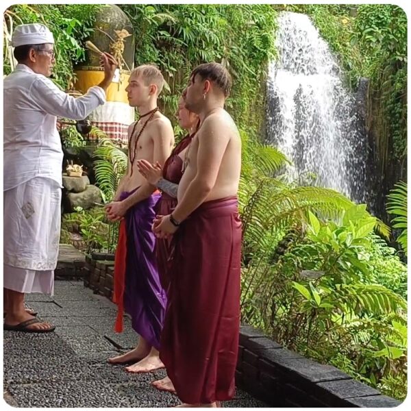 Melukat Ritual at Griya Beji Waterfall - Image 13