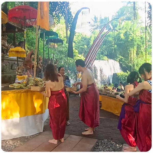 Melukat Ritual at Griya Beji Waterfall - Image 6