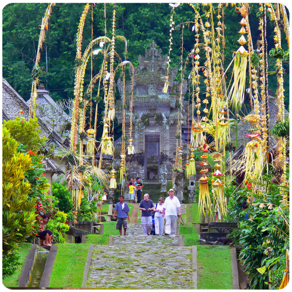 Bali 13h Round Trip: Mystical Besakih Temple, Penglipuran Village, Kanto Lampo, Sidement & Jimabran Bay - Image 7