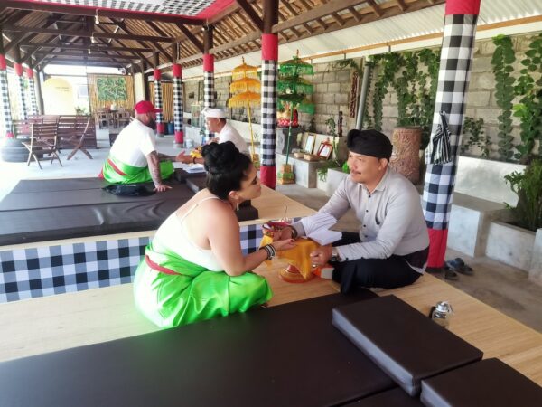 Bali: Ubud Spiritual Soul Healing Palm Reading - Image 13