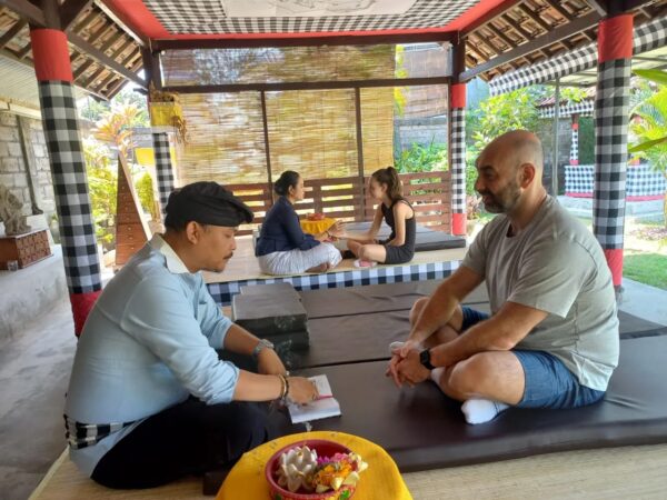 Bali: Ubud Spiritual Soul Healing Palm Reading - Image 16