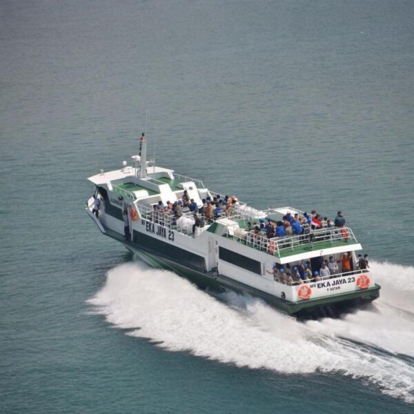 Bali: Fast Boat Ticket to Gili Trawangan, Gili Air, Gili Meno with EkaJaya Boats - Image 7