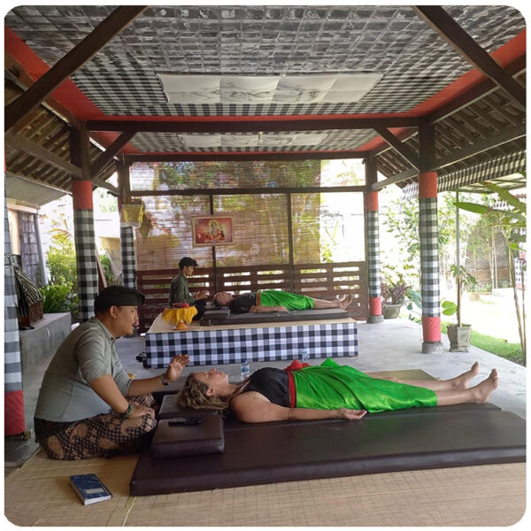 Bali: Ubud Spiritual Soul Healing Palm Reading - Image 10