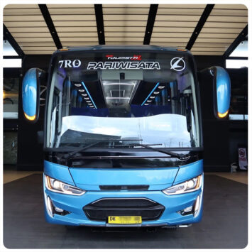 30 Passenger Bus